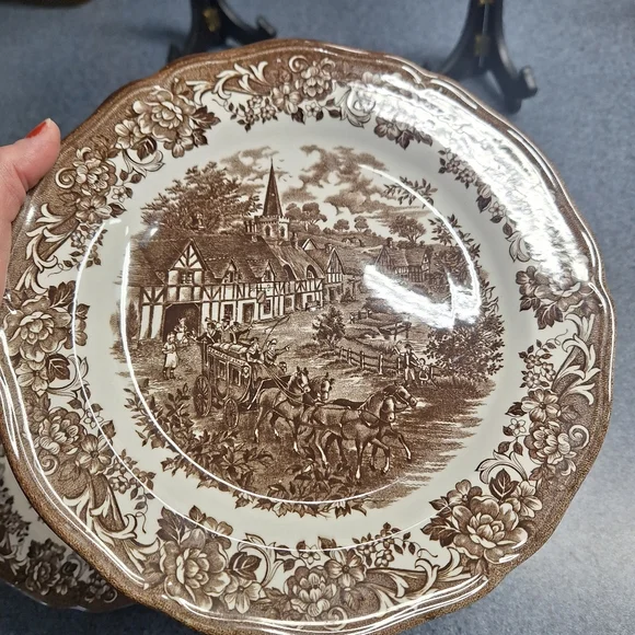 Vintage J&G Meakin Royal Staffordshire Stratford Stage Brown Ironstone Plates - Picture 12 of 13